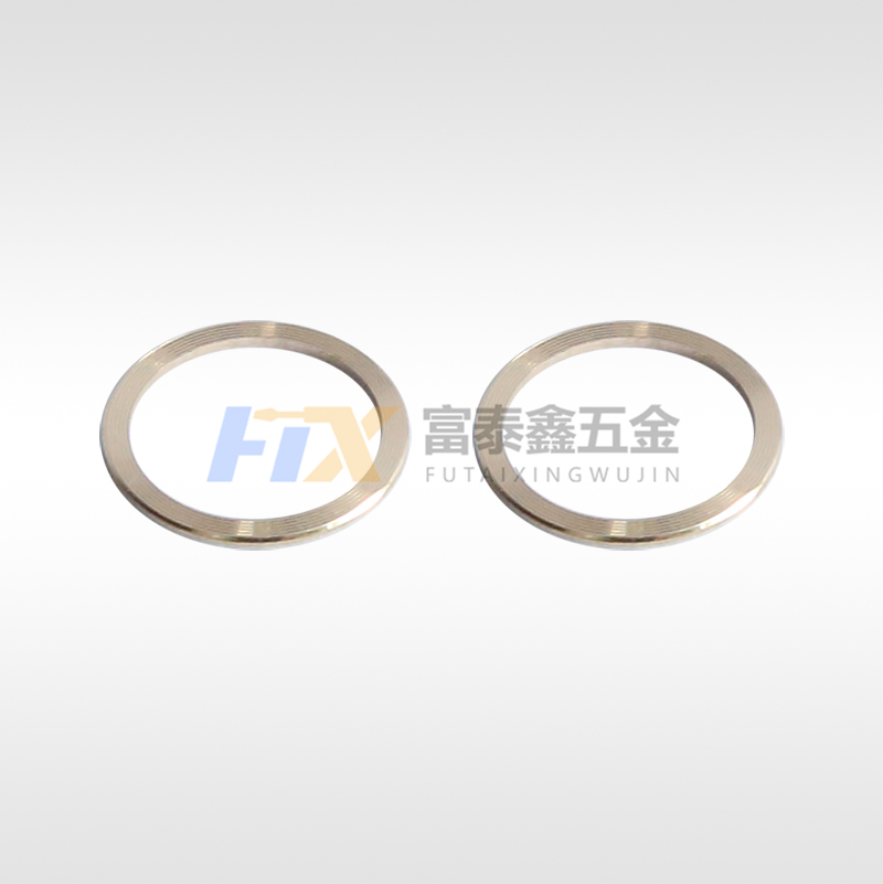 五金表面加工細(xì)分可分為:五金噴漆加工、電鍍、表面拋光加工、五金腐蝕加工等